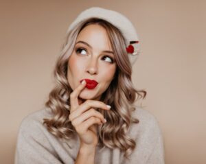 "4 Tips To Manage Your Day Job And Your Side Hustle"